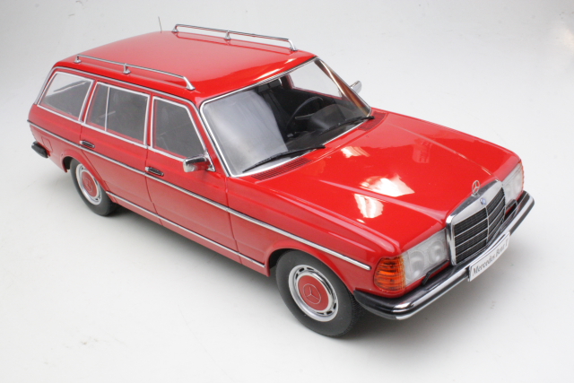 Mercedes 250T (s123) 1980, punainen