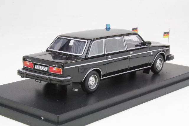 Volvo 264 TE Limousine (DDR) 1978, musta