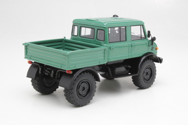 Mercedes Unimog U416 double cabin 1977, vihreä
