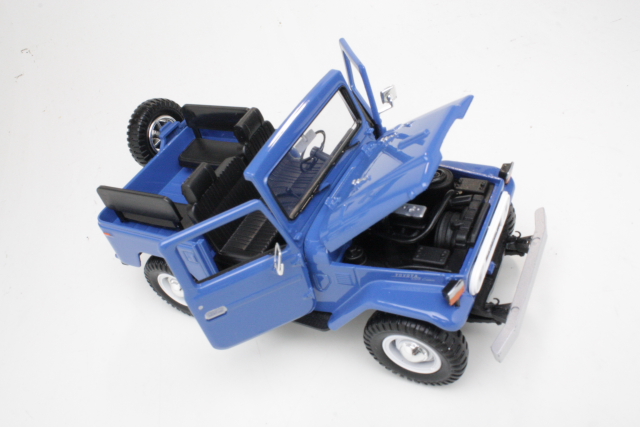 Toyota Land Cruiser FJ40 Hard Top 1980, blue/white