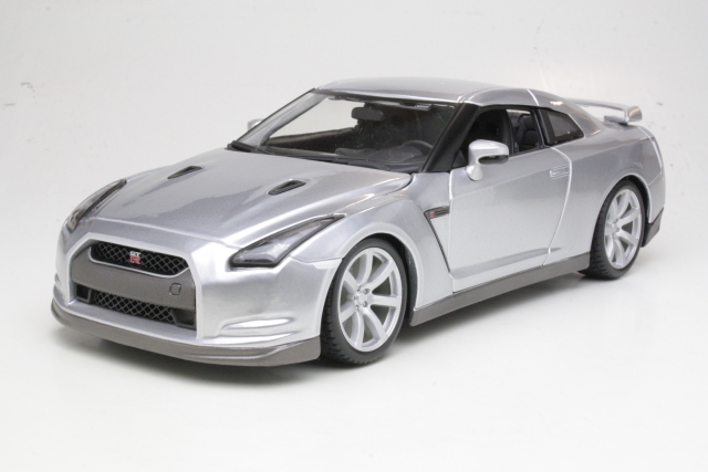Nissan GT-R 2009, hopea