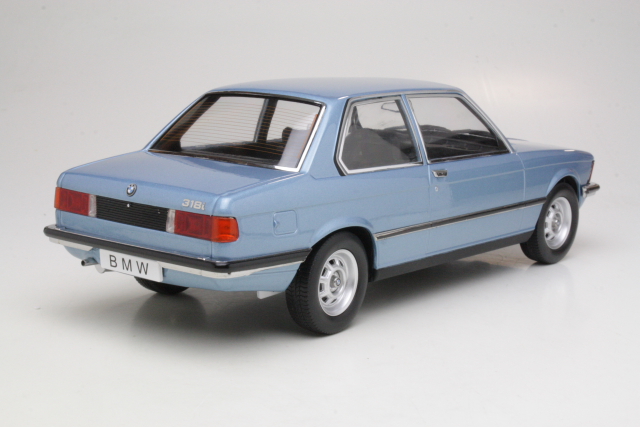 BMW 318i (E21) 1975, sininen