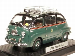 Fiat 600 Multipla Taxi Roma/Milano, kattotelineellä