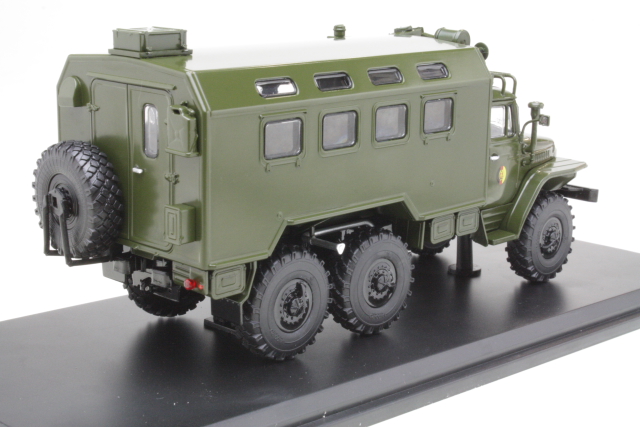 Ural 375D KUNG, NVA