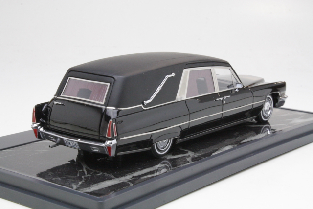 Cadillac Superior Begrafenis Hearse 1970, musta - Sulje napsauttamalla kuva