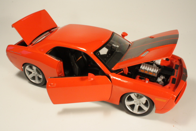 Dodge Challenger 2006, orange