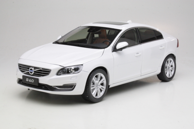 Volvo S60 2015, white