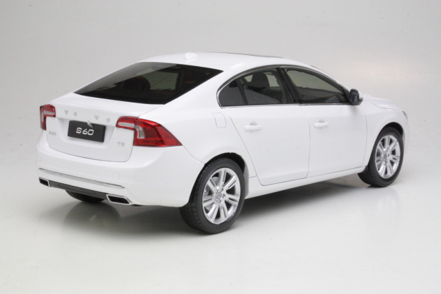 Volvo S60 2015, white