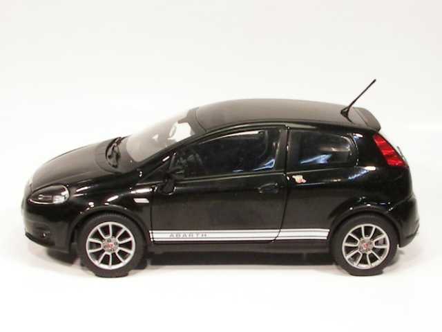 Fiat Grande Punto Abarth SS, musta