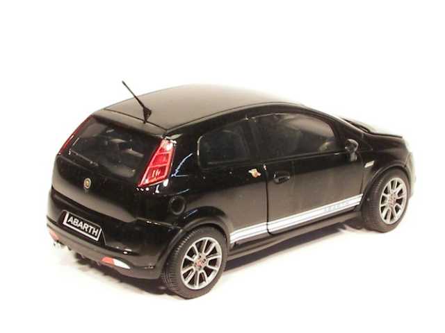 Fiat Grande Punto Abarth SS, musta