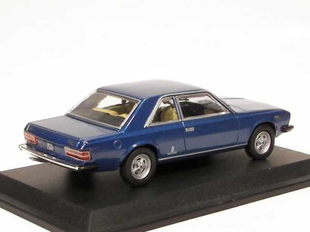 Fiat 130 Coupe 1971, sininen