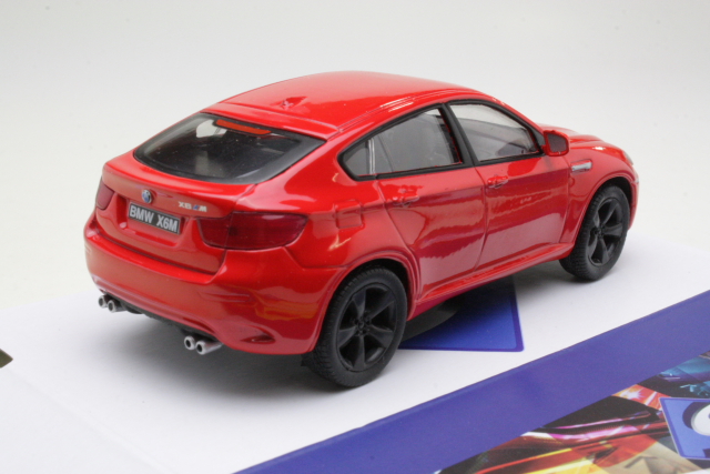 BMW X6 M 2007, punainen - Sulje napsauttamalla kuva