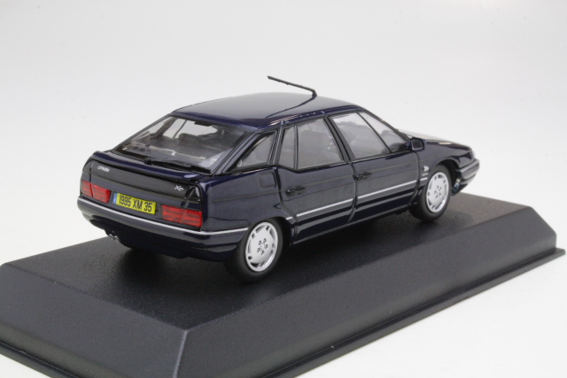 Citroen XM 1995, blue