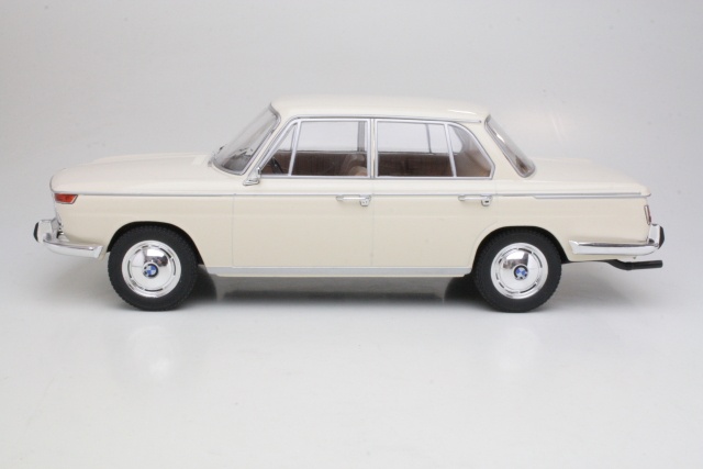 BMW 2000Ti 1966, beige - Sulje napsauttamalla kuva