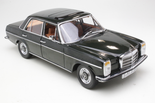 Mercedes 220 (W115) 1968 "Strich 8", tummanvihreä - Sulje napsauttamalla kuva