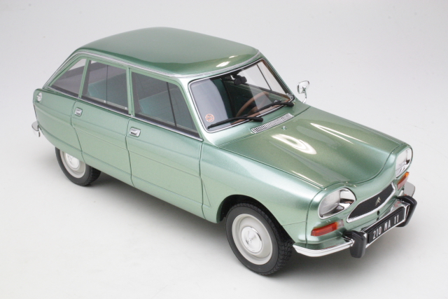 Citroen Ami 8 1974, vihreä