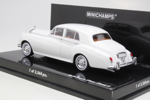 Rolls-Royce Silver Cloud 1960, valkoinen