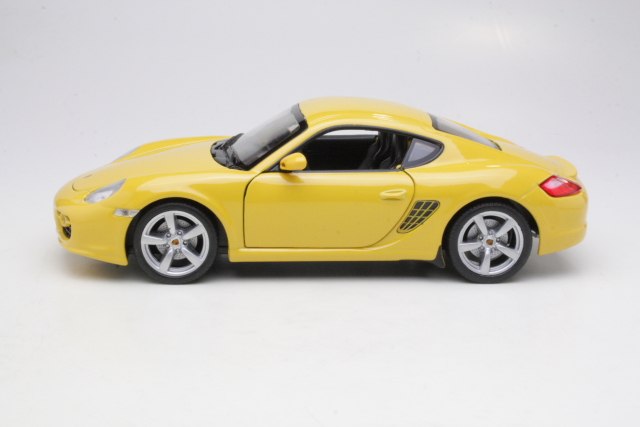 Porsche Cayman S, yellow