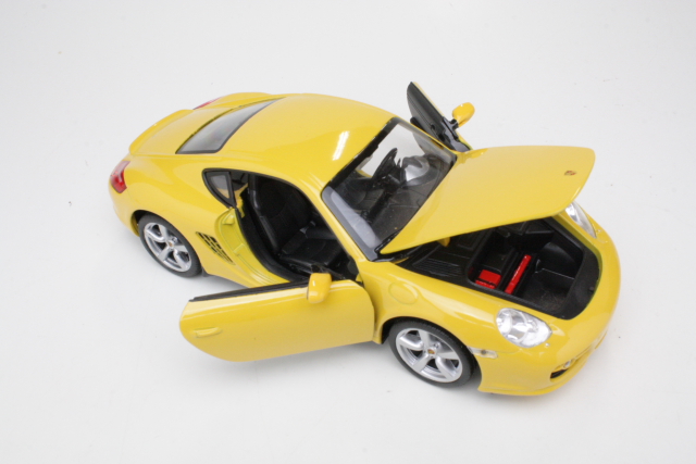 Porsche Cayman S, yellow