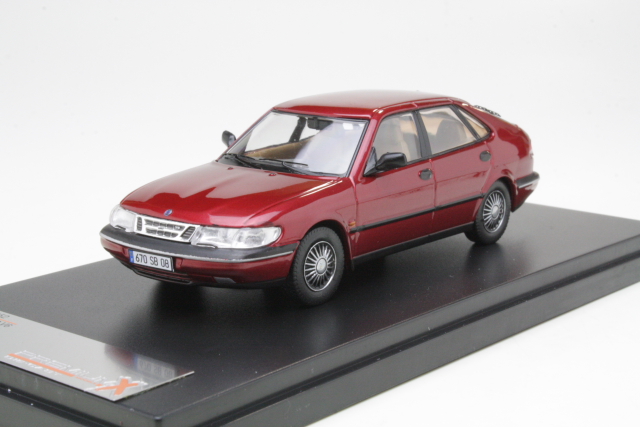 Saab 900 V6 1994, tummanpunainen