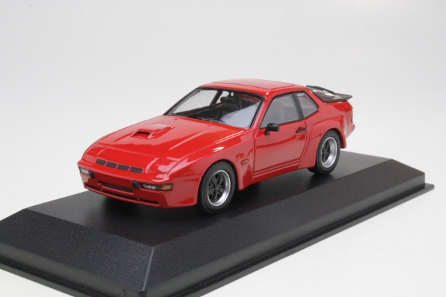 Porsche 924GT 1981, punainen