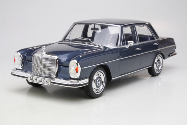 Mercedes 280SE (w108) 1968, tummansininen