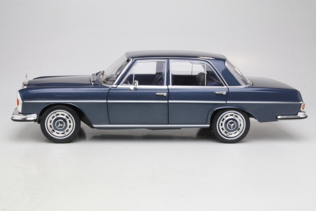 Mercedes 280SE (w108) 1968, tummansininen - Sulje napsauttamalla kuva