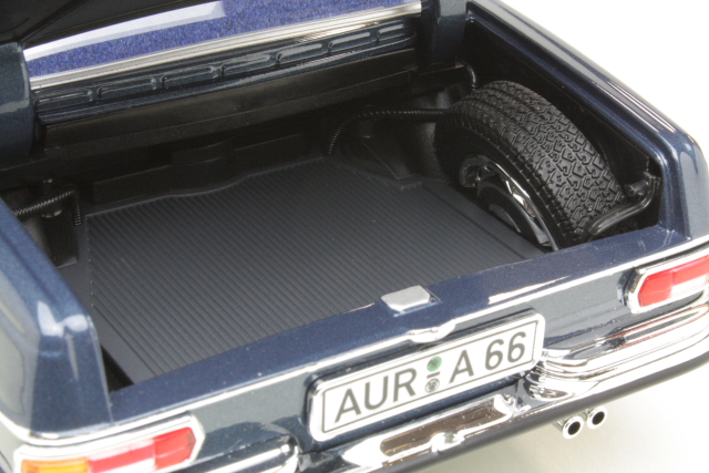 Mercedes 280SE (w108) 1968, dark blue