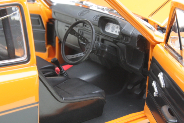 Ford Escort Mk1 RS1600 FAV 1970, oranssi /musta