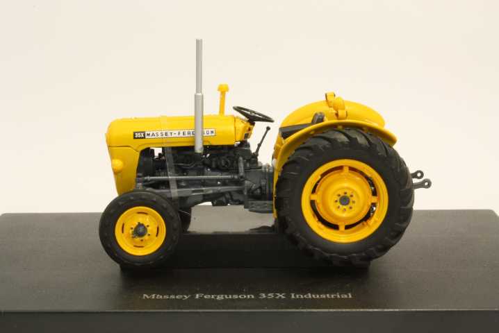 Massey Ferguson 35X Industrial, keltainen 1:32