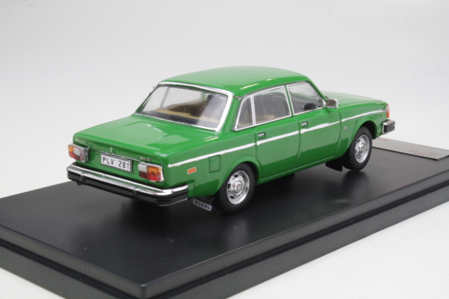 Volvo 244 1978, green