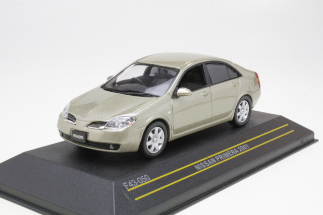 Nissan Primera 2001, gold