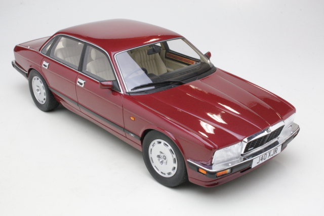 Jaguar XJR XJ40 1990, tummanpunainen - Sulje napsauttamalla kuva