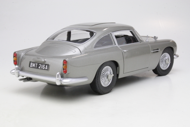 Aston Martin DB5 1962, hopea "James Bond - Goldfinger" - Sulje napsauttamalla kuva