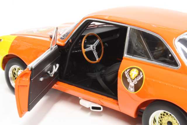 Alfa Romeo GTA 1300 Junior 1972 "Jaegermeister"