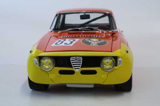 Alfa Romeo GTA 1300 Junior 1972 "Jaegermeister" - Sulje napsauttamalla kuva