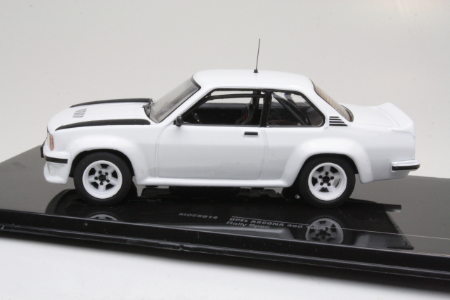 Opel Ascona B 400 1985 "Rally Spec", valkoinen