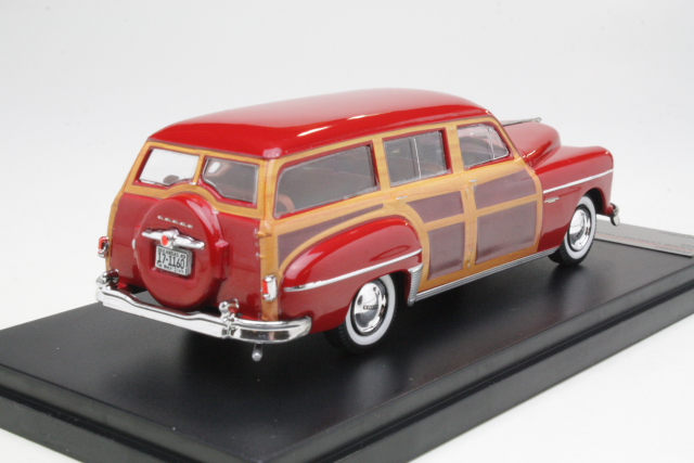 Dodge Coronet Woody Wagon 1949, tummanpunainen - Sulje napsauttamalla kuva