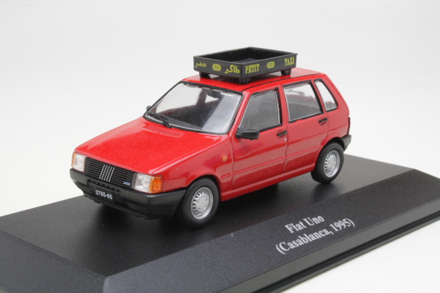 Fiat Uno 1995, red "Taxi Casablanca"