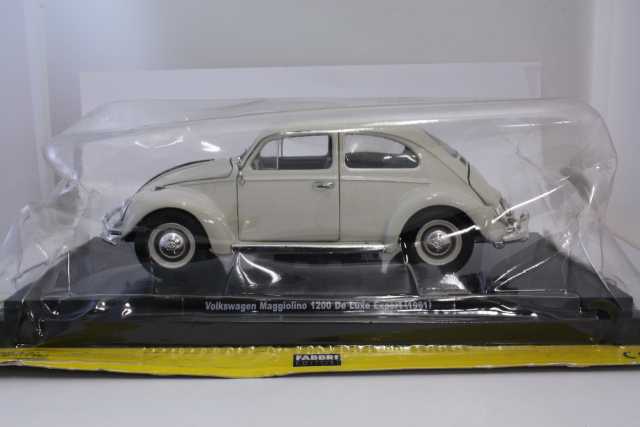 VW Kupla 1200 De Luxe Export, valkoinen