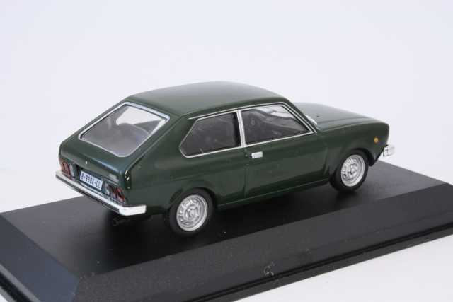 Fiat 128 3P 1977 (Seat), tummanvihreä