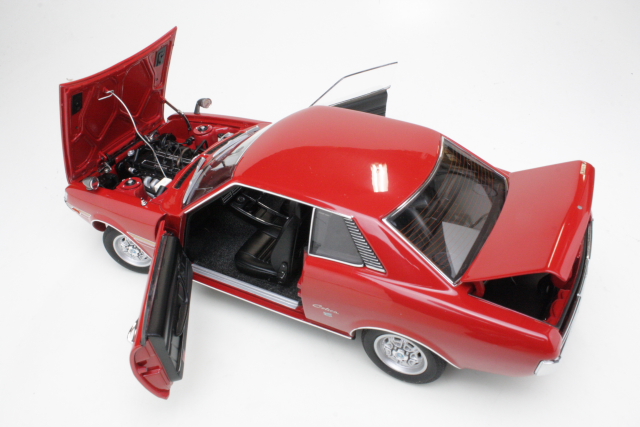 Toyota Celica 1600GT (TA22) 1973, punainen