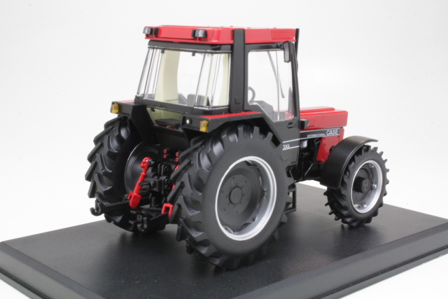 Case IH 845 XL, red/black - Click Image to Close