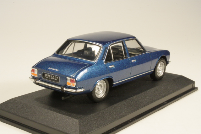 Peugeot 504 1969, sininen