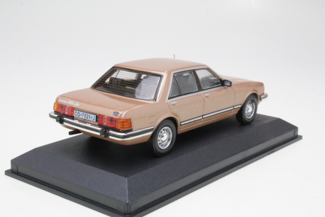 Ford Granada Mk2 1982, ruskea - Sulje napsauttamalla kuva