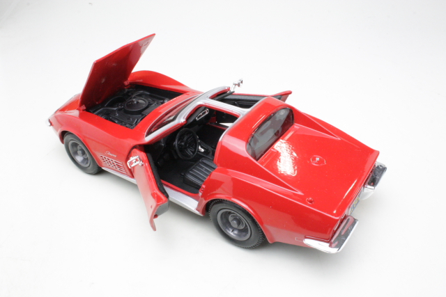 Chevrolet Corvette C3 1970, red