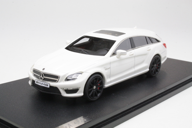 Mercedes AMG CLS63 Shooting Brake 2014, valkoinen - Sulje napsauttamalla kuva