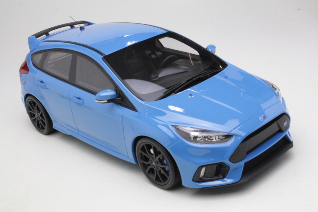 Ford Focus RS, blue
