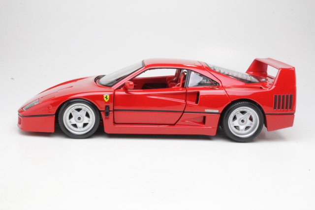 Ferrari F40 1990, punainen "Original Series" - Sulje napsauttamalla kuva