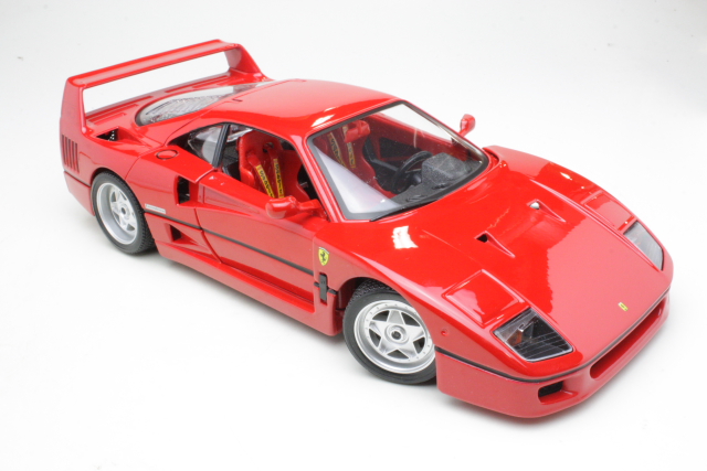 Ferrari F40 1990, punainen "Original Series" - Sulje napsauttamalla kuva